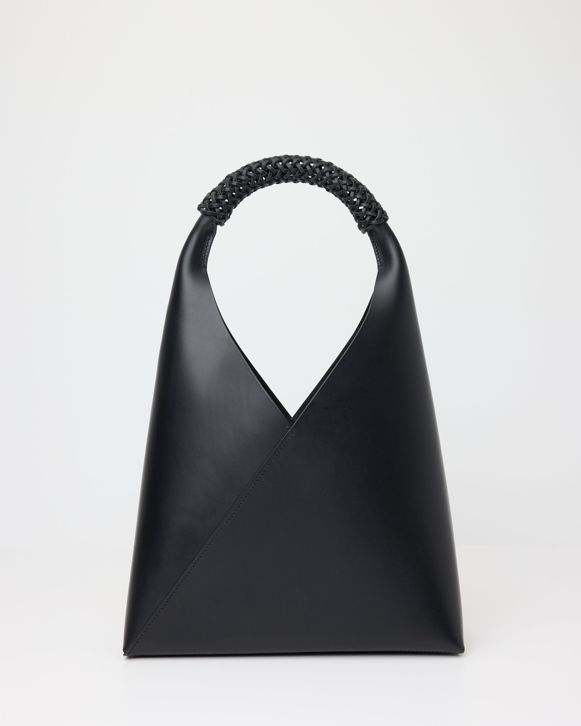 KAMARO’AN - WOVEN TRIANGLE BAG Woven Triangle Bag 45, All Black – Colbo