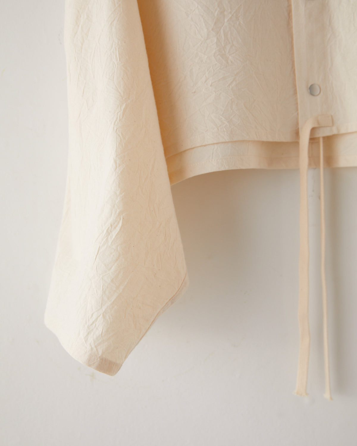 Colbo Cone Top in crinkled Japanese cotton, cone sleeve detail
