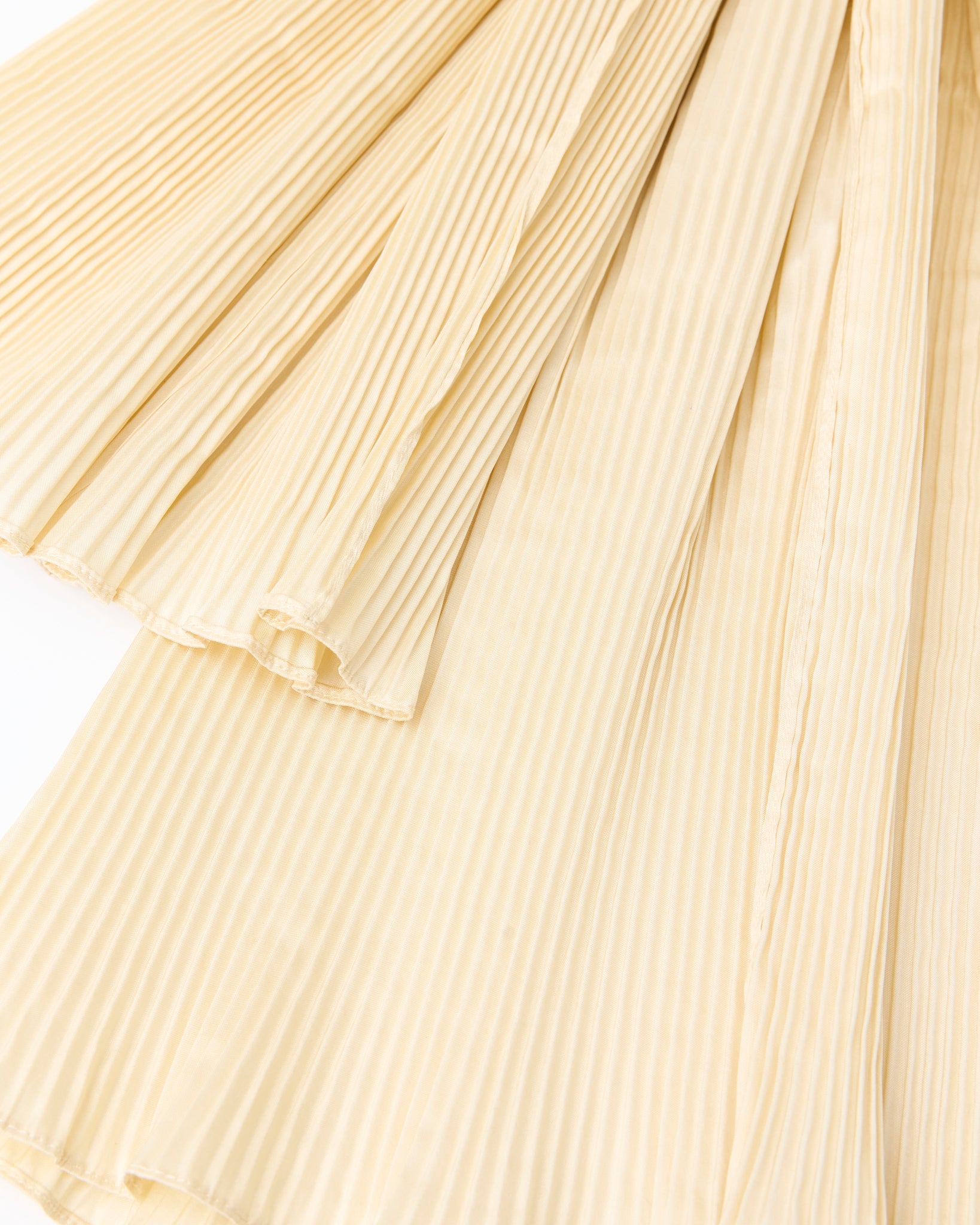 Silk Dupion Pleated Scarf, Ivory