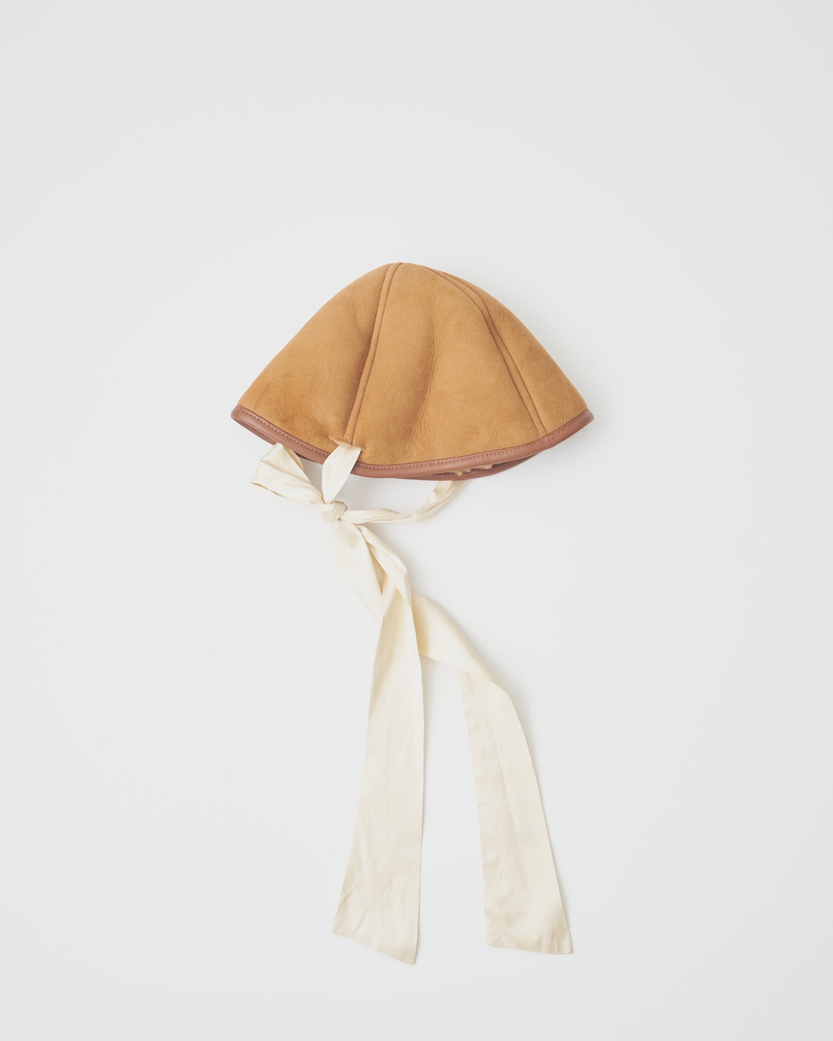 Suede Back Curly Shell Hat With Silk Tie, Tan/Ivory