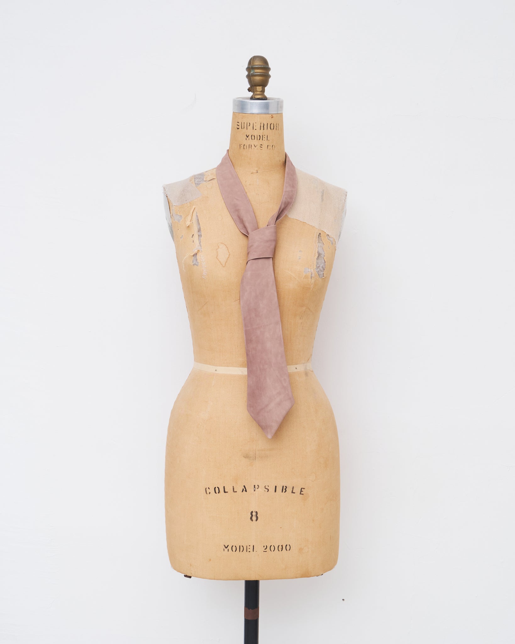 Tie, Mauve Leather