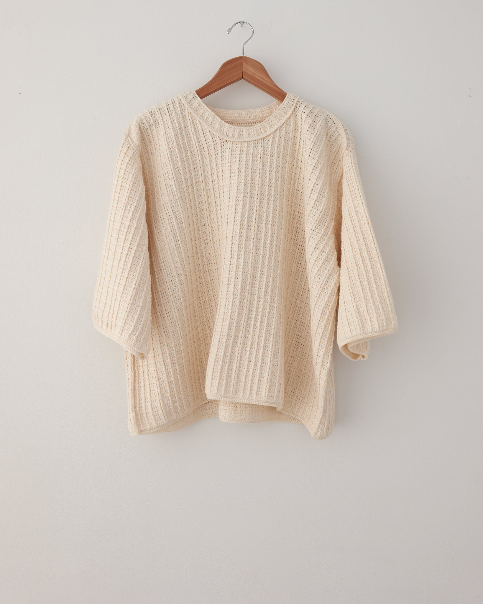 Crop Crochet T Knit