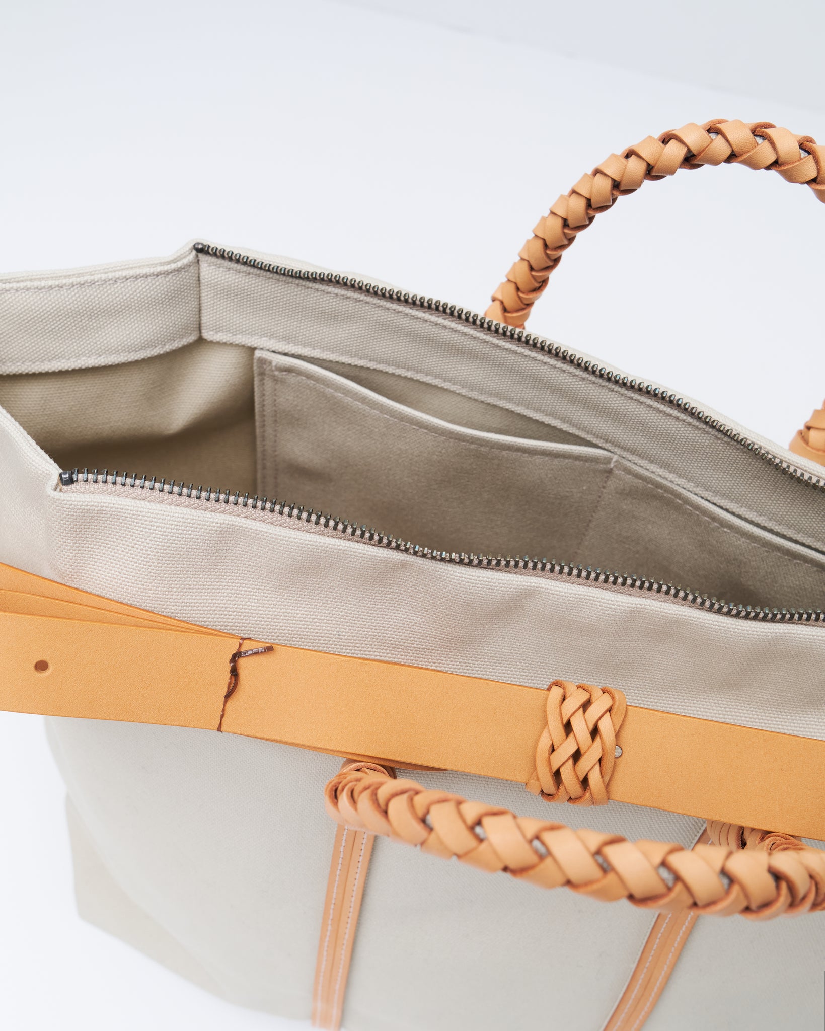 Woven Duffel Bag 35, Ivory