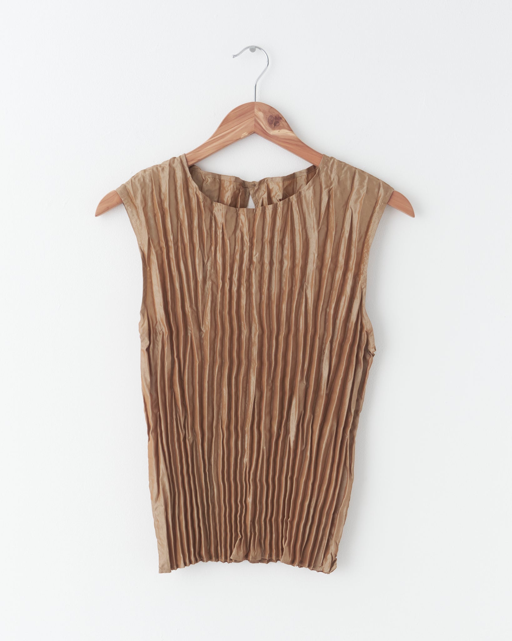 Pressed Irridicent Top, Golden Brown