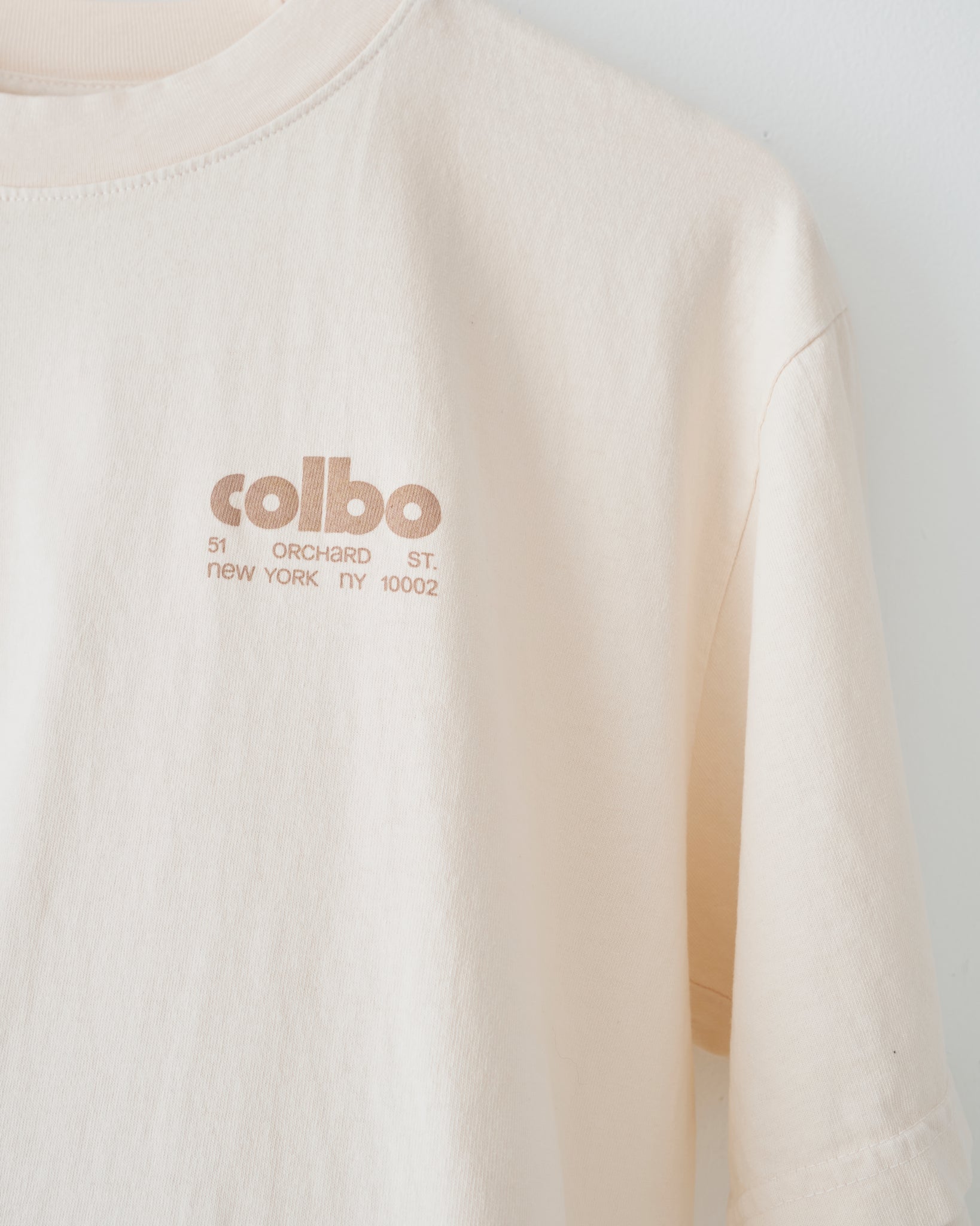 Logo T, Cream