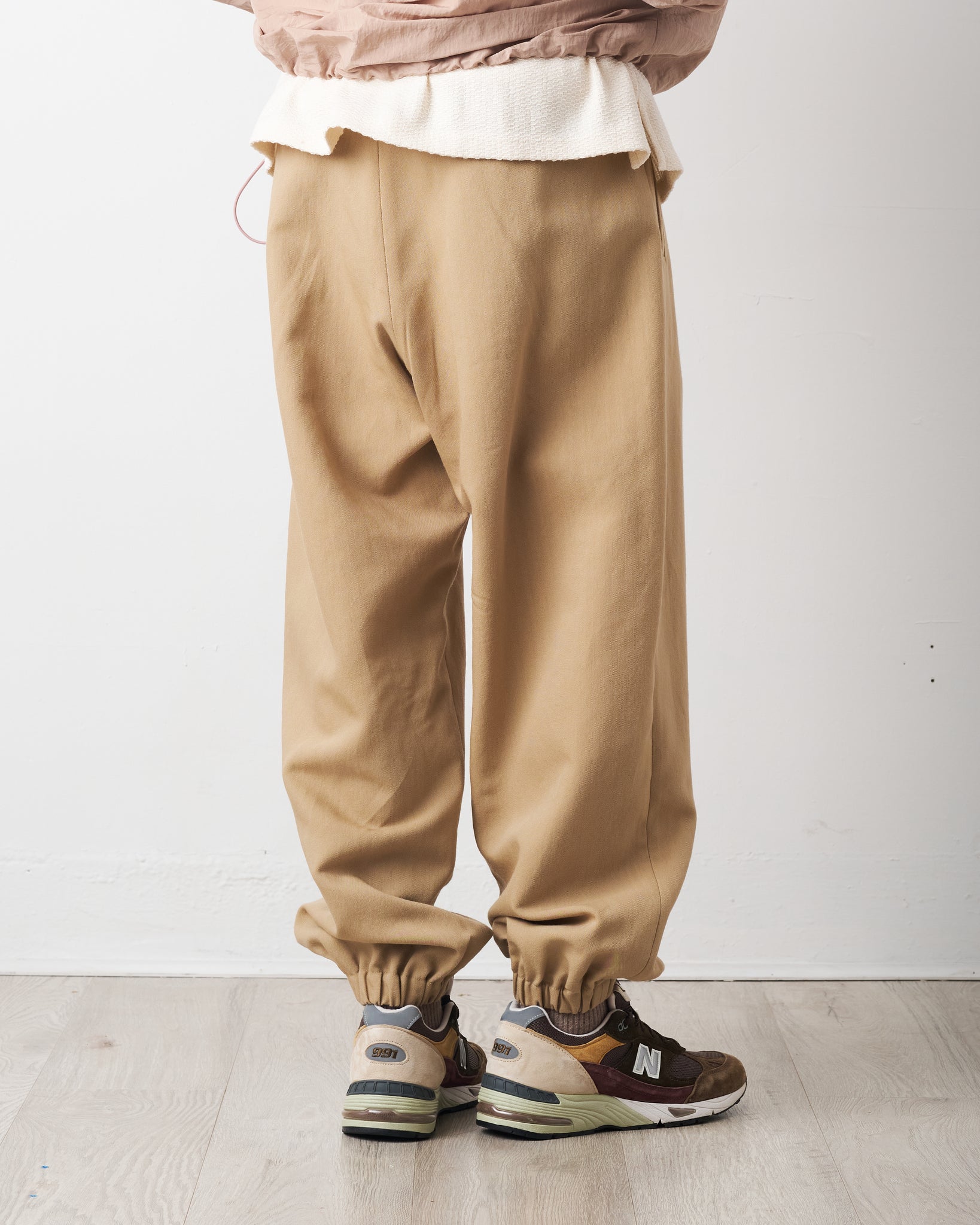 Elastic Trousers, Beige