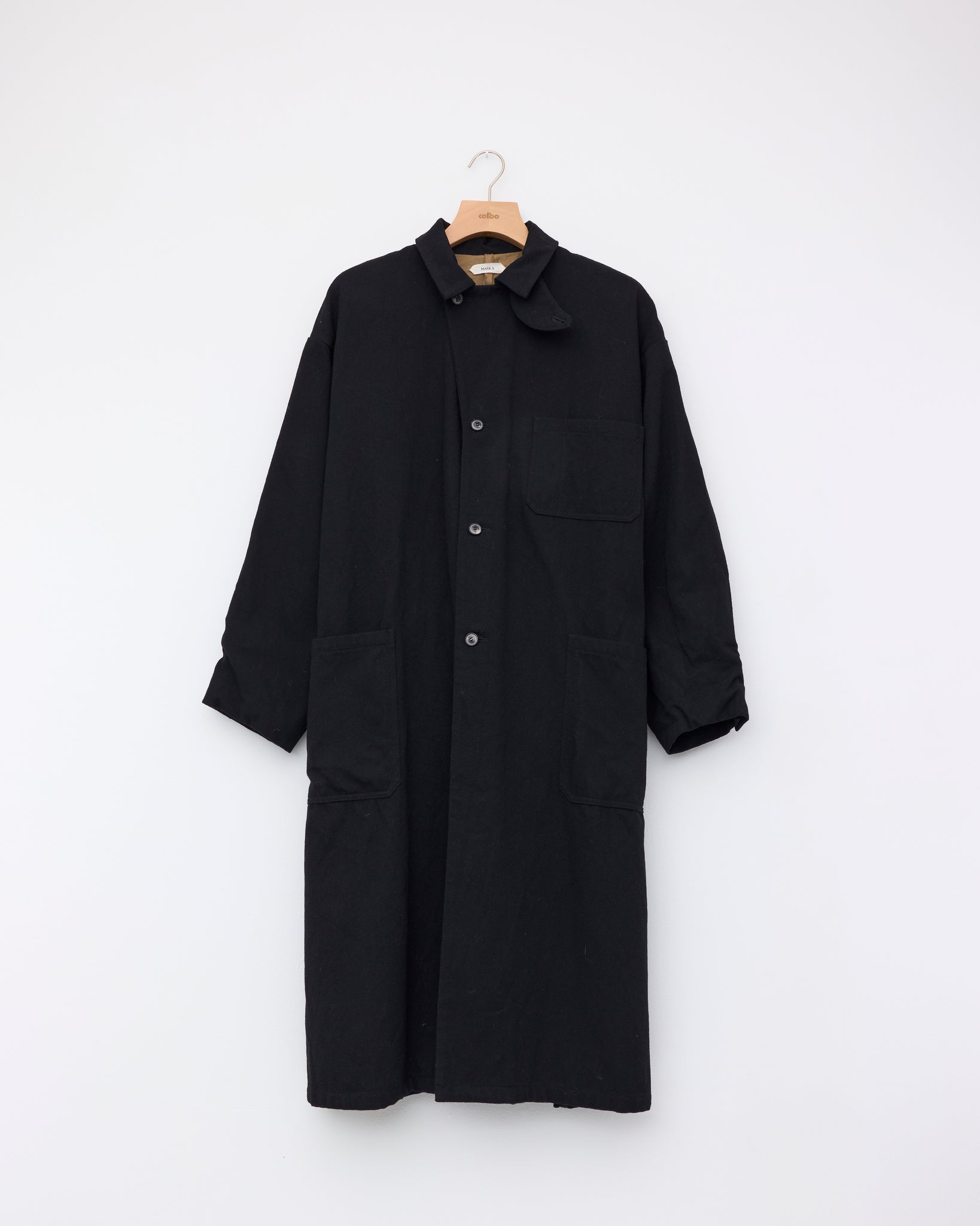 Andrei Coat, Black