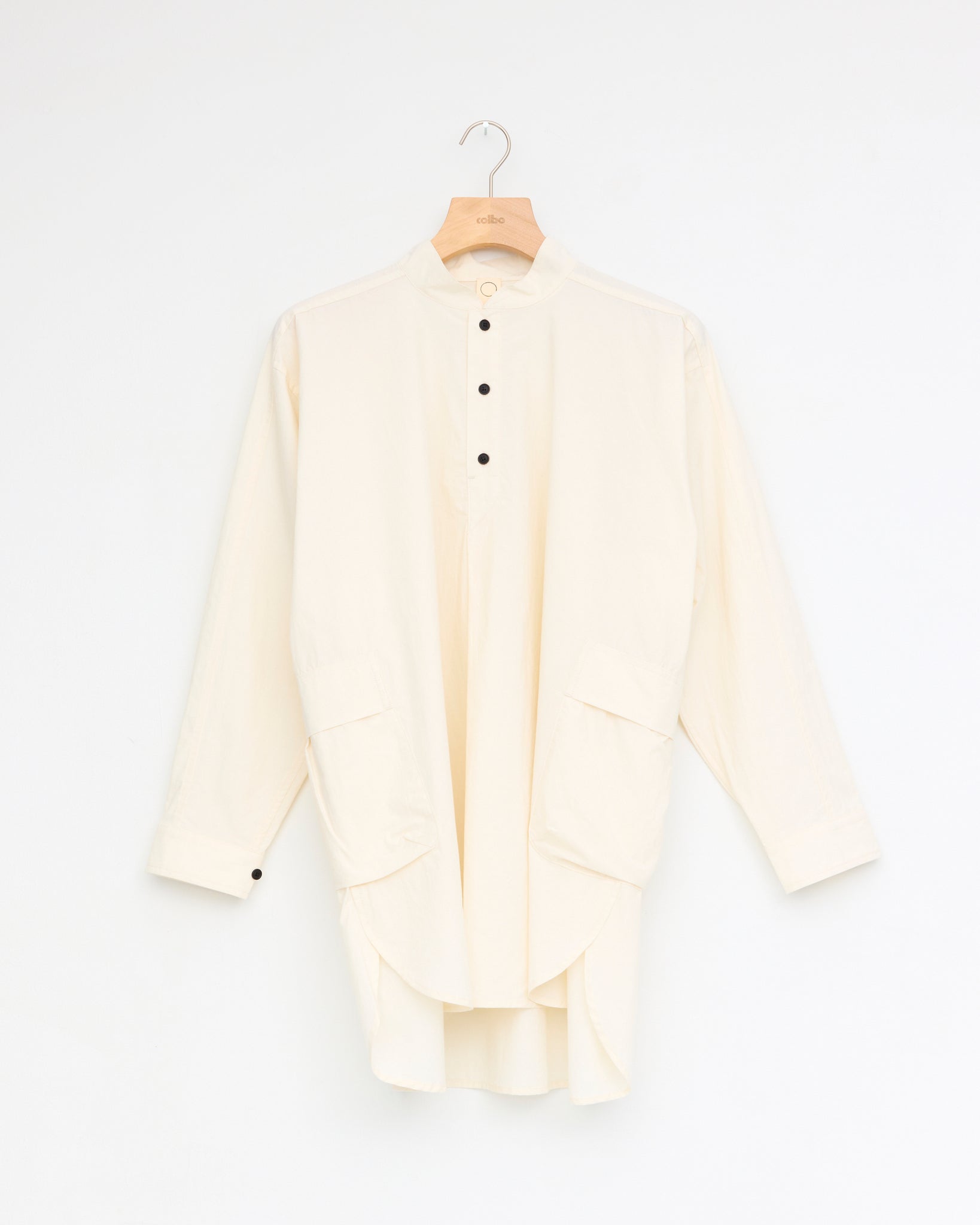 Grandad Shirt, Kinari