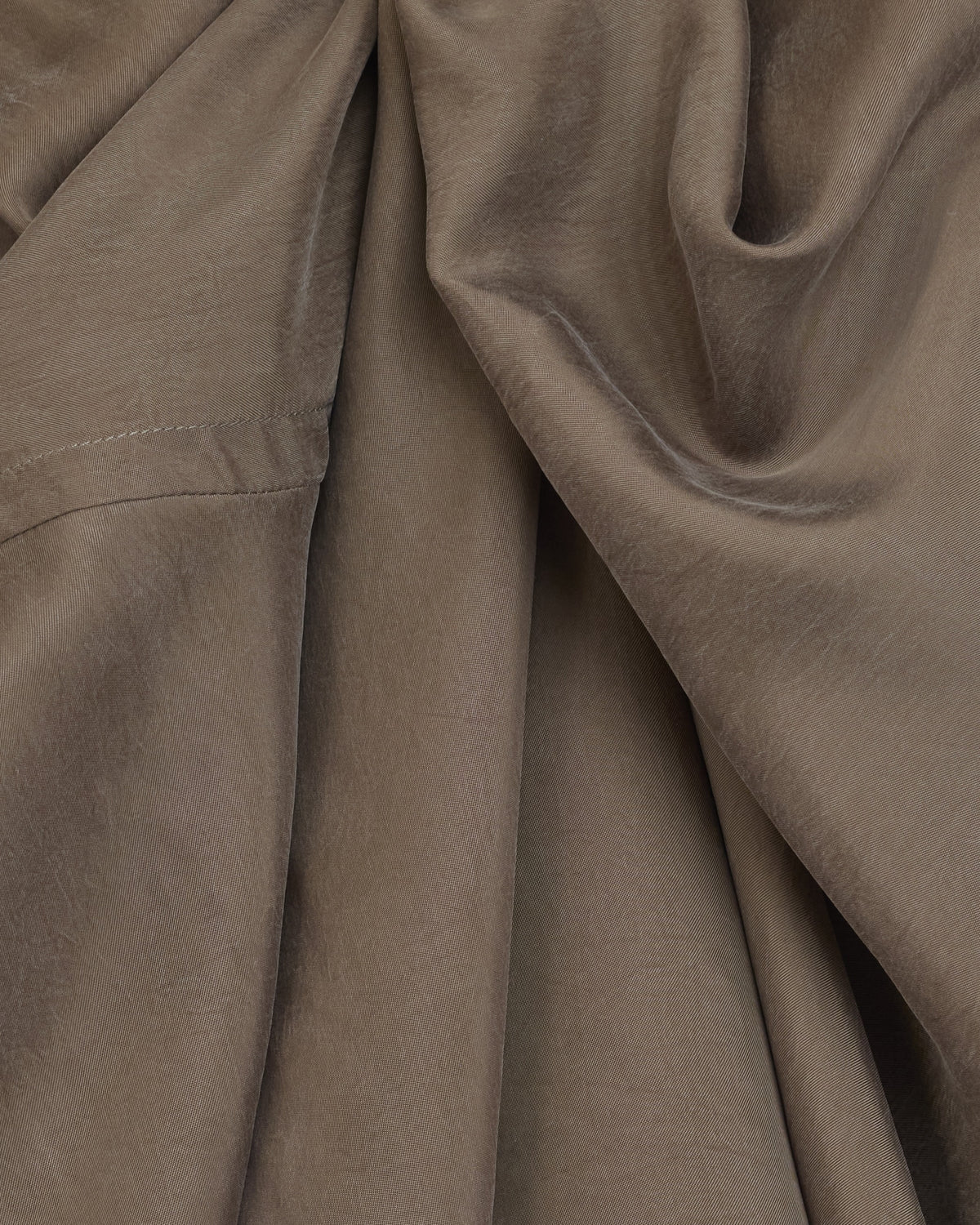 Colbo Pen Shirt in sage washed cupro, cupro fabric close-up
