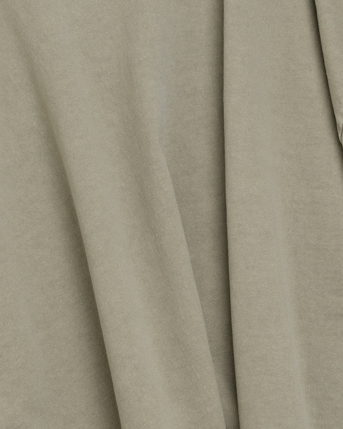 Colbo heavyweight T-shirt in sage wash cotton, fabric close-up
