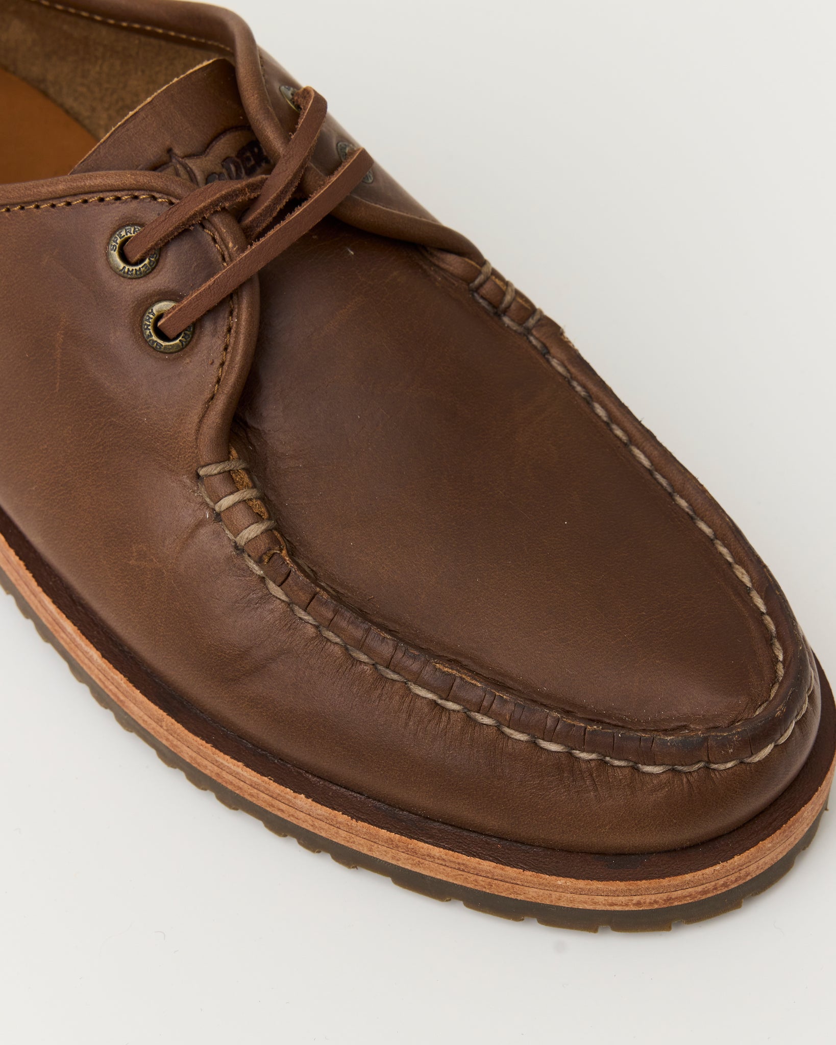 Captain's Oxford