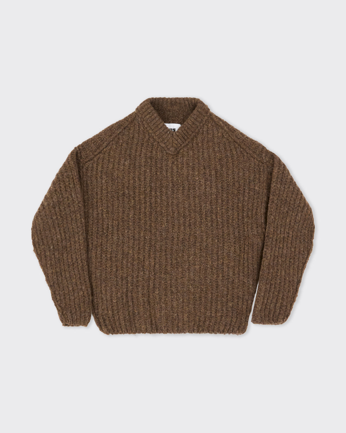 RUS Nemoto Sweater in chocolate, front