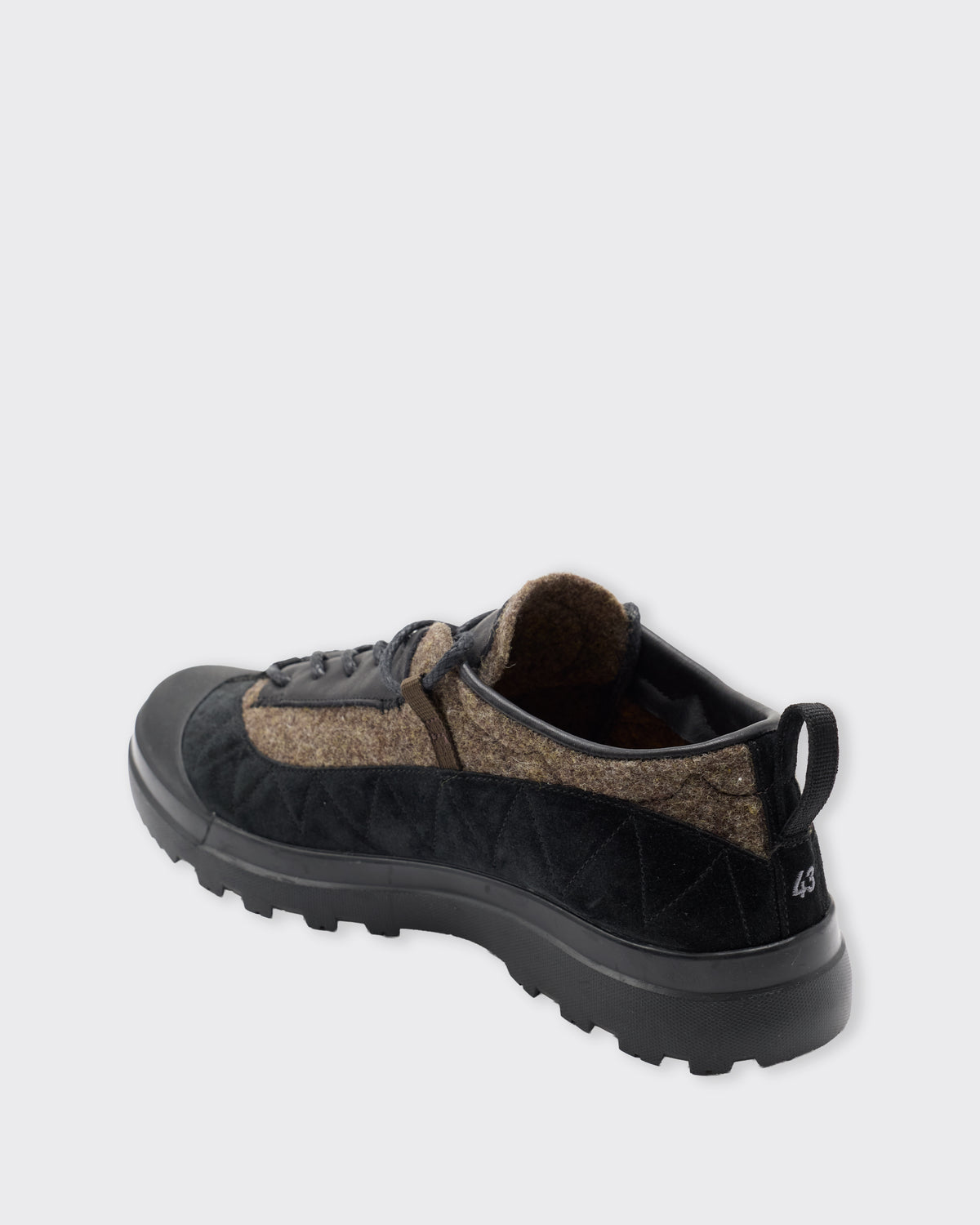 Ranra Kalt Wool Shoes in military olive, side, from the heel