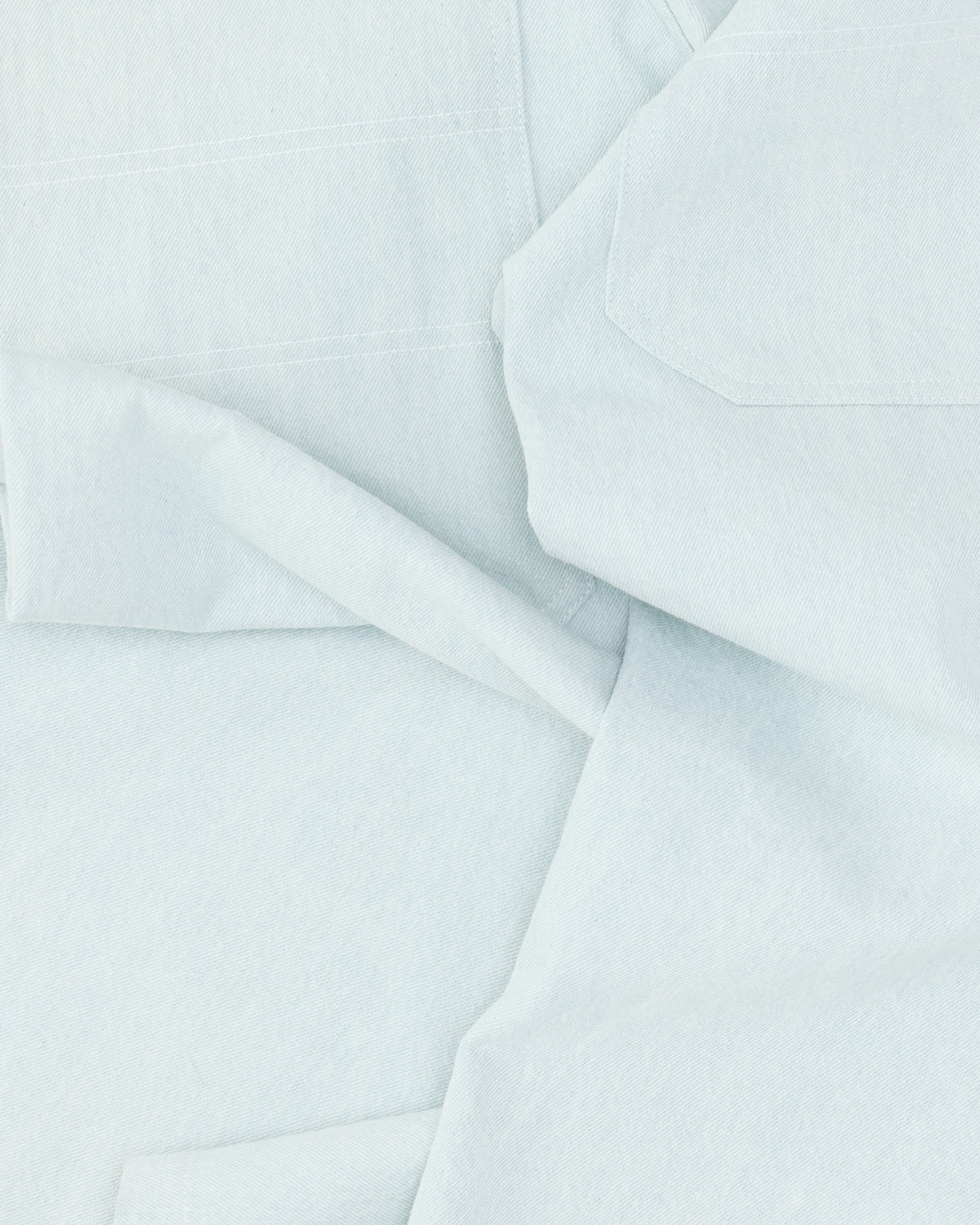 Colbo Big Pocket Denim in summer blue cotton, denim close-up
