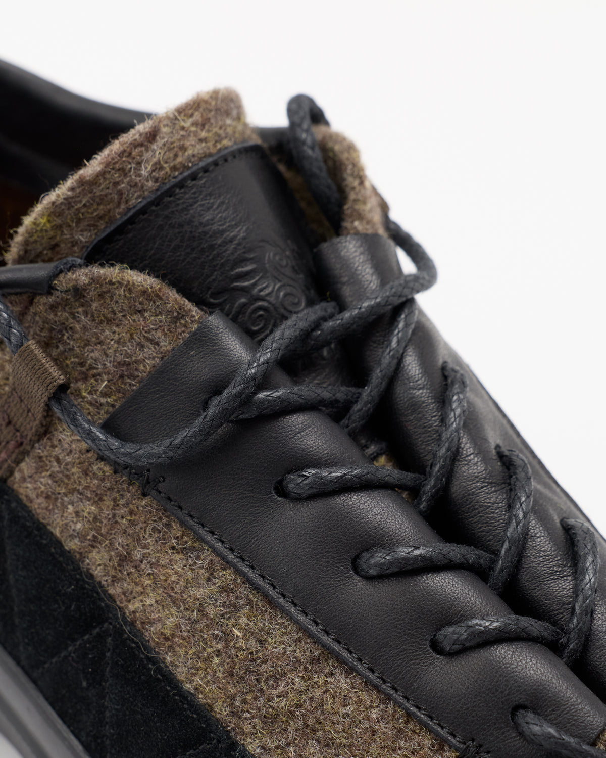 Ranra Kalt Wool Shoes in military olive, wool felt panel and lacing close-up