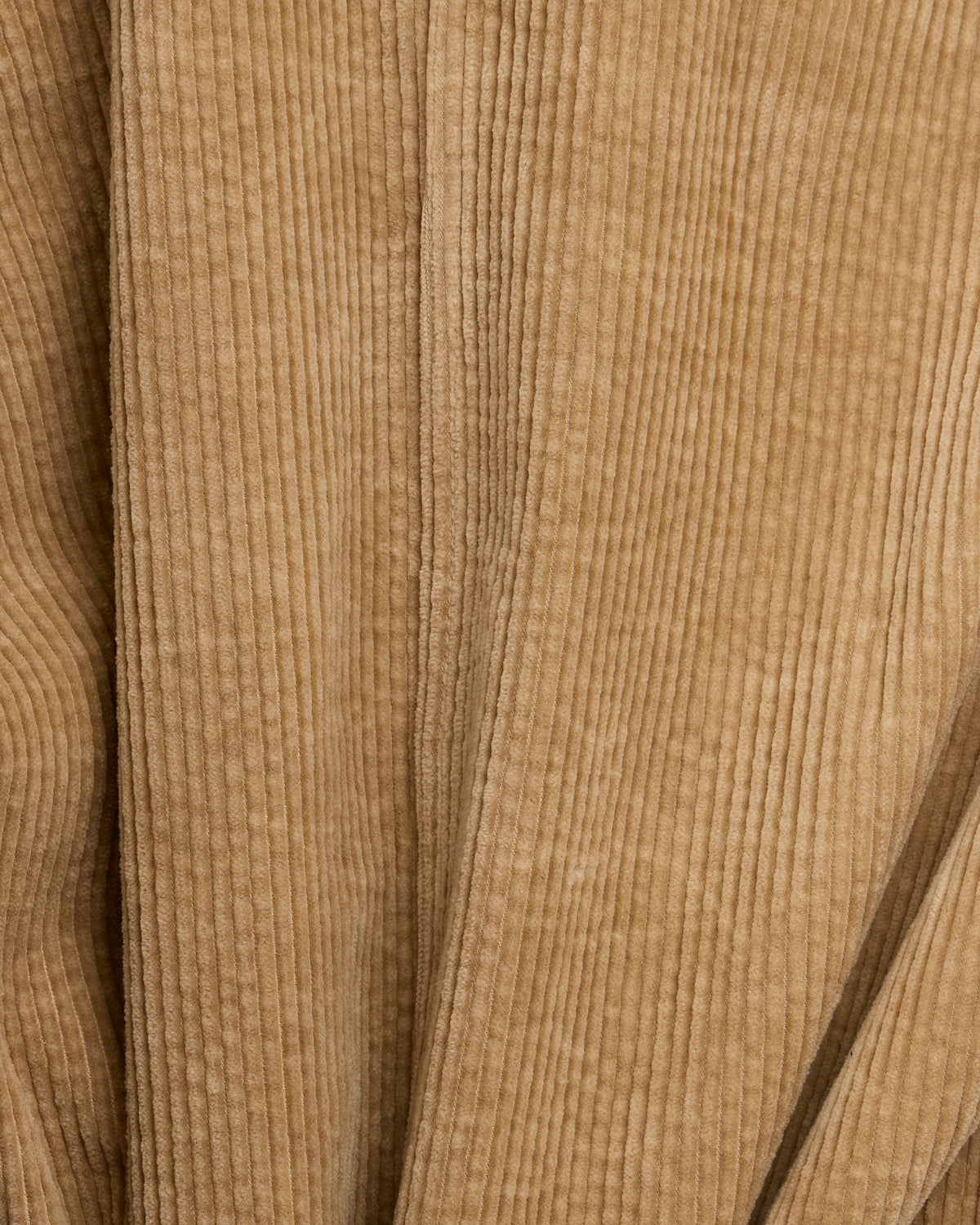 Colbo Overshirt in beige washed corduroy, detail