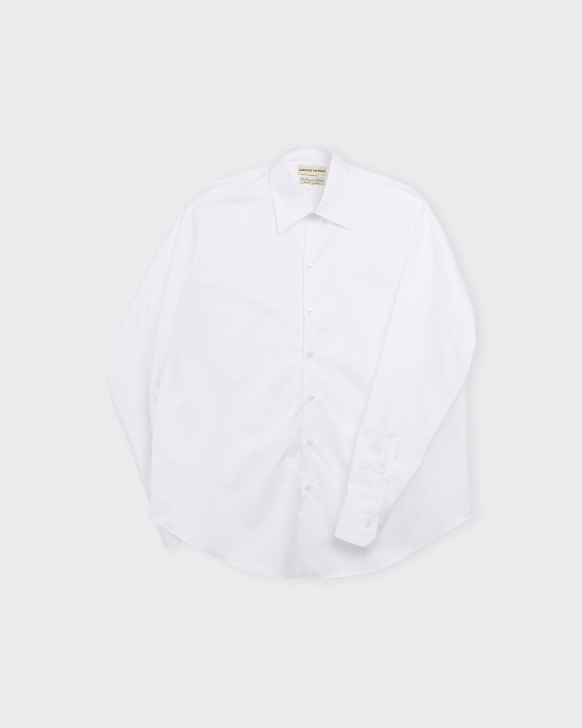 Camisas Manolo Normal Shirt in white, three-quarter view