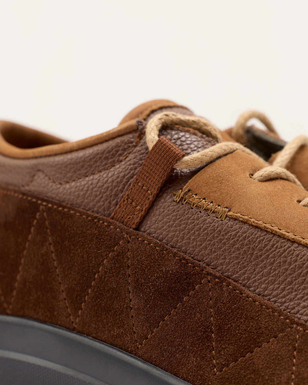 Ranra Kalt Nappa Leather Shoes in brown, nappa and quilted suede close-up
