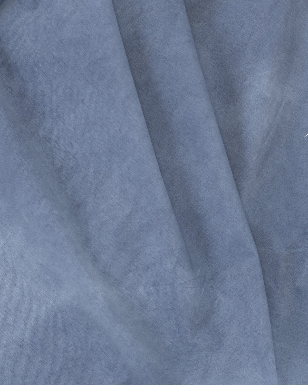 Colbo Office Shirt in washed blue cotton, washed fabric close-up