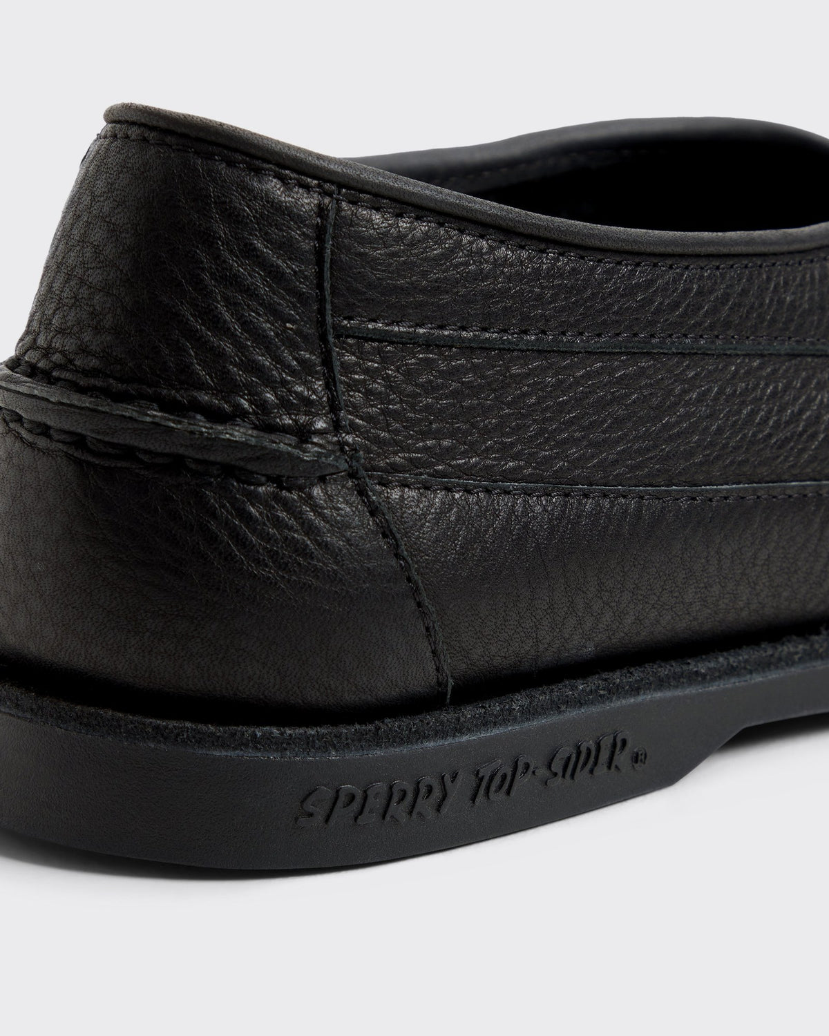 Sperry x Colbo Sirah loafer in black tumbled leather, close-up of the heel and the Sperry Top-Sider sole